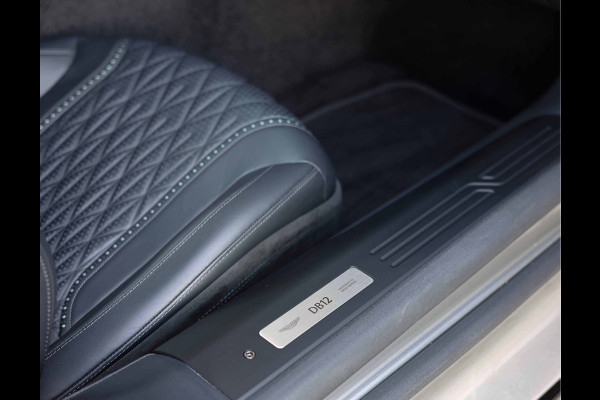 Aston Martin DB12 4.0 V8 Aston Martin DB12 4.0 V8