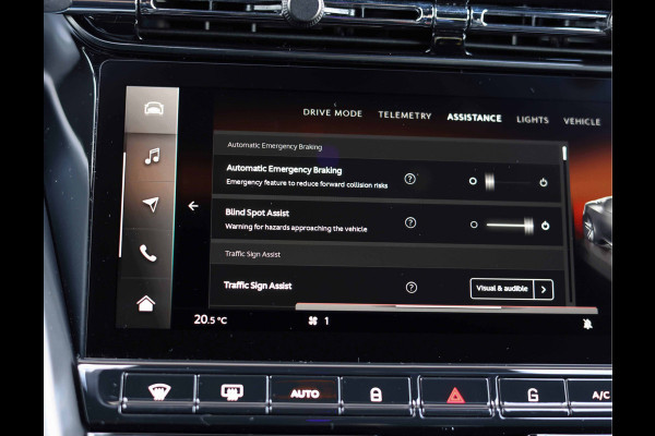 Aston Martin DB12 4.0 V8 Aston Martin DB12 4.0 V8