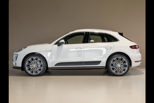 Porsche Macan 3.0 S / 340pk / Panorama dak / Trekhaak / Stoelverwarming /