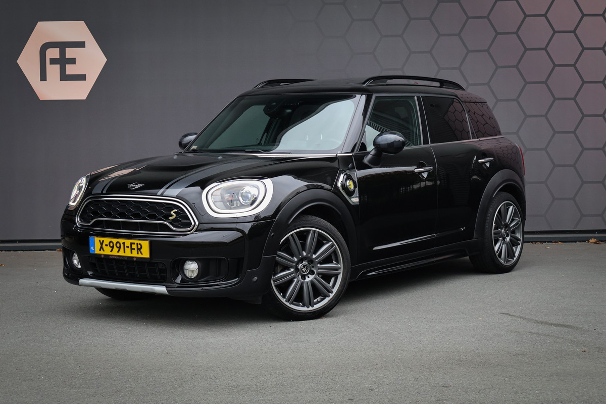 MINI Countryman 2.0 Cooper S E ALL4 | BOMVOL !! | ADAPTIVE CRUSIE | HEAD UP | STOELVERWARMING | MEMORY SEATS | VOORRUITVERWARMING | HARMON & KAR MINI Countryman 2.0 Cooper S E ALL4 | BOMVOL !! | ADAPTIVE CRUSIE | HEAD UP | STOELVERWARMING | MEMORY SEATS | VOORRUITVERWARMING | HARMON & KAR