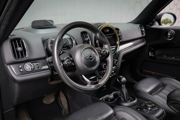 MINI Countryman 2.0 Cooper S E ALL4 | BOMVOL !! | ADAPTIVE CRUSIE | HEAD UP | STOELVERWARMING | MEMORY SEATS | VOORRUITVERWARMING | HARMON & KAR