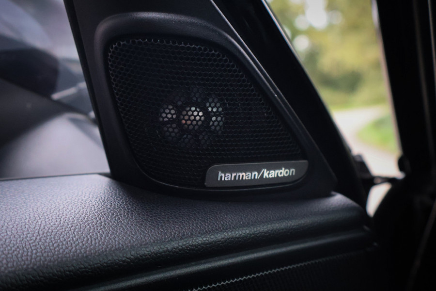 MINI Countryman 2.0 Cooper S E ALL4 | BOMVOL !! | ADAPTIVE CRUSIE | HEAD UP | STOELVERWARMING | MEMORY SEATS | VOORRUITVERWARMING | HARMON & KAR