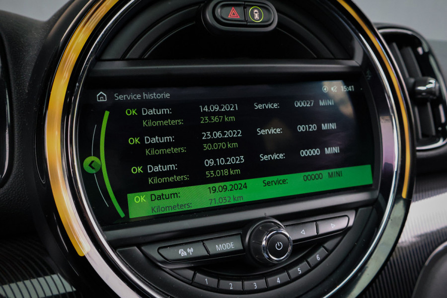 MINI Countryman 2.0 Cooper S E ALL4 | BOMVOL !! | ADAPTIVE CRUSIE | HEAD UP | STOELVERWARMING | MEMORY SEATS | VOORRUITVERWARMING | HARMON & KAR