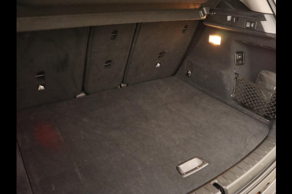 BMW 2 Serie Active Tourer 218i Corporate Lease High Executive | Leder | Cruise Control | Stoelverwarming | Head-up | Elektrische achterklep | Xenon BMW 2 Serie Active Tourer 218i Corporate Lease High Executive | Leder | Cruise Control | Stoelverwarming | Head-up | Elektrische achterklep | Xenon