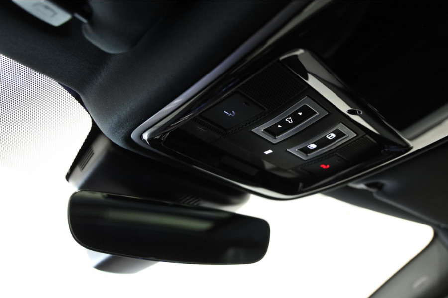 Land Rover Range Rover Velar 2.0 D180 AWD R-Dynamic Carbon Edition PANO LEDER LINE ASSIST LEASE / INRUIL MOGELIJK Land Rover Range Rover Velar 2.0 D180 AWD R-Dynamic Carbon Edition PANO LEDER LINE ASSIST LEASE / INRUIL MOGELIJK