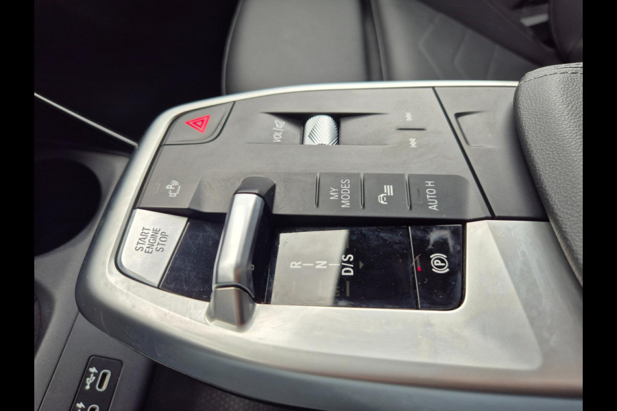 BMW 2 Serie Active Tourer M Sport CarPlay Trekhaak ACC Line Assist CarPlay Cam H&K Sparkling copper grey Fabriek garantie 26 BMW 2 Serie Active Tourer M Sport CarPlay Trekhaak ACC Line Assist CarPlay Cam H&K Sparkling copper grey Fabriek garantie 26