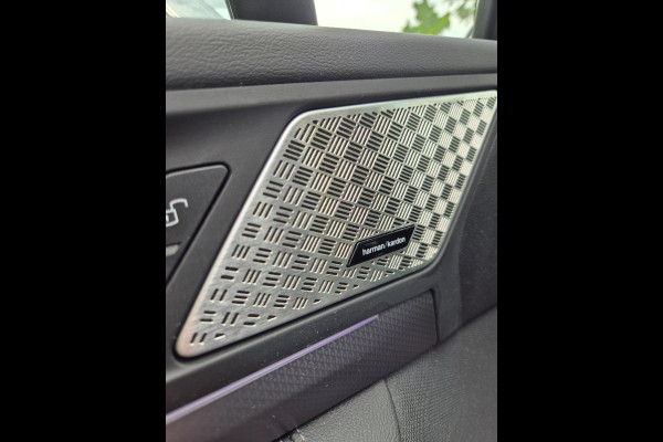 BMW 2 Serie Active Tourer M Sport CarPlay Trekhaak ACC Line Assist CarPlay Cam H&K Sparkling copper grey Fabriek garantie 26 BMW 2 Serie Active Tourer M Sport CarPlay Trekhaak ACC Line Assist CarPlay Cam H&K Sparkling copper grey Fabriek garantie 26