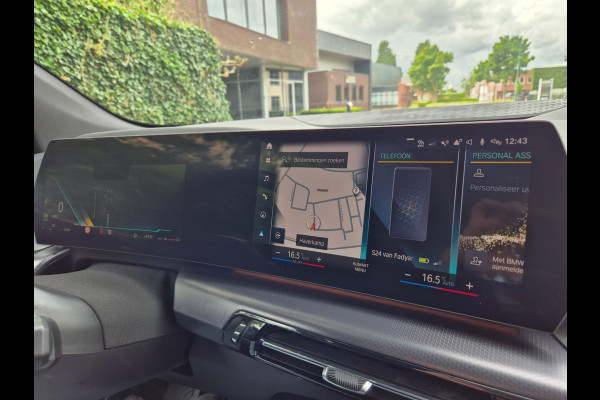 BMW 2 Serie Active Tourer M Sport CarPlay Trekhaak ACC Line Assist CarPlay Cam H&K Sparkling copper grey Fabriek garantie 26 BMW 2 Serie Active Tourer M Sport CarPlay Trekhaak ACC Line Assist CarPlay Cam H&K Sparkling copper grey Fabriek garantie 26