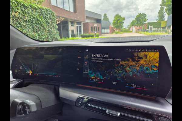 BMW 2 Serie Active Tourer M Sport CarPlay Trekhaak ACC Line Assist CarPlay Cam H&K Sparkling copper grey Fabriek garantie 26 BMW 2 Serie Active Tourer M Sport CarPlay Trekhaak ACC Line Assist CarPlay Cam H&K Sparkling copper grey Fabriek garantie 26