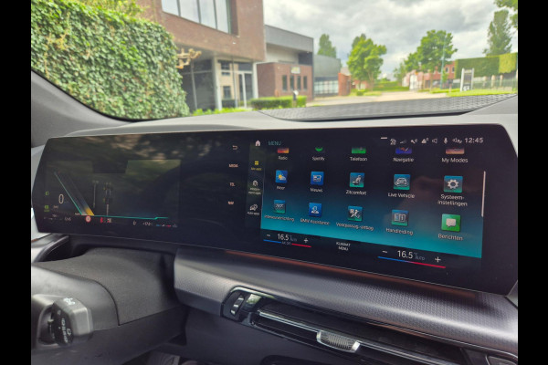 BMW 2 Serie Active Tourer M Sport CarPlay Trekhaak ACC Line Assist CarPlay Cam H&K Sparkling copper grey Fabriek garantie 26 BMW 2 Serie Active Tourer M Sport CarPlay Trekhaak ACC Line Assist CarPlay Cam H&K Sparkling copper grey Fabriek garantie 26