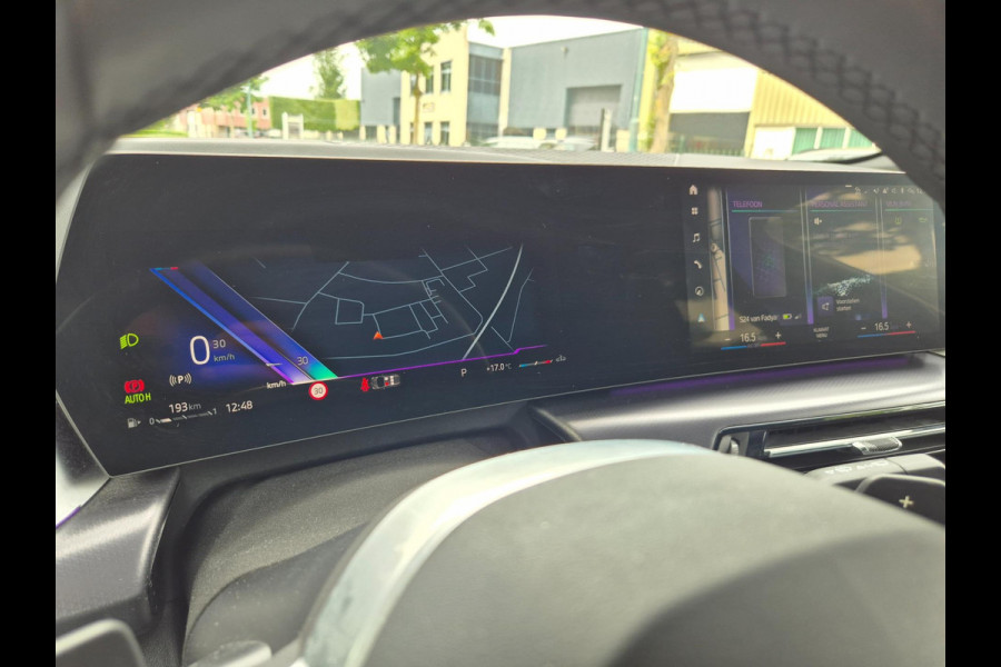 BMW 2 Serie Active Tourer M Sport CarPlay Trekhaak ACC Line Assist CarPlay Cam H&K Sparkling copper grey Fabriek garantie 26 BMW 2 Serie Active Tourer M Sport CarPlay Trekhaak ACC Line Assist CarPlay Cam H&K Sparkling copper grey Fabriek garantie 26