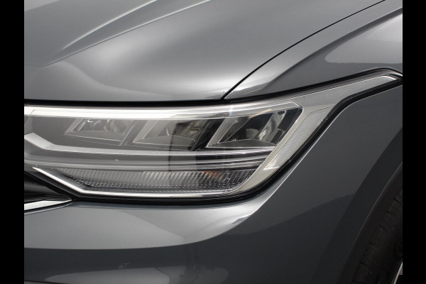 Volkswagen Tiguan 1.5 TSI DSG 150pk Life | Navigatie | Apple Carplay/Android Auto | Parkeersensoren | Adaptive cruise Control | Wegklapbare Trekhaak | Stoel- en stuurverwarming | Ledverlichting | Getinte ramen | Climate Control
