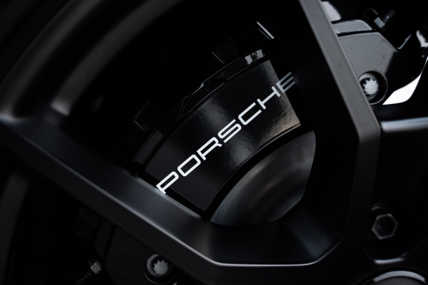 Porsche Taycan Sport Turismo 4S 89 kWh - MY24 l Sport Chrono | PCCB l Panorama | Bose | Stoelkoeling | Memory Porsche Taycan Sport Turismo 4S 89 kWh - MY24 l Sport Chrono | PCCB l Panorama | Bose | Stoelkoeling | Memory