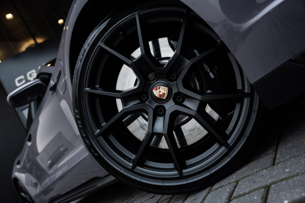 Porsche Taycan Sport Turismo 4S 89 kWh - MY24 l Sport Chrono | PCCB l Panorama | Bose | Stoelkoeling | Memory Porsche Taycan Sport Turismo 4S 89 kWh - MY24 l Sport Chrono | PCCB l Panorama | Bose | Stoelkoeling | Memory