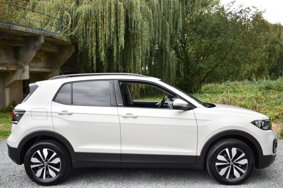 Volkswagen T-Cross TSI 110PK DSG STYLE NAVI/CARPLAY/PARKEERSENSOREN
