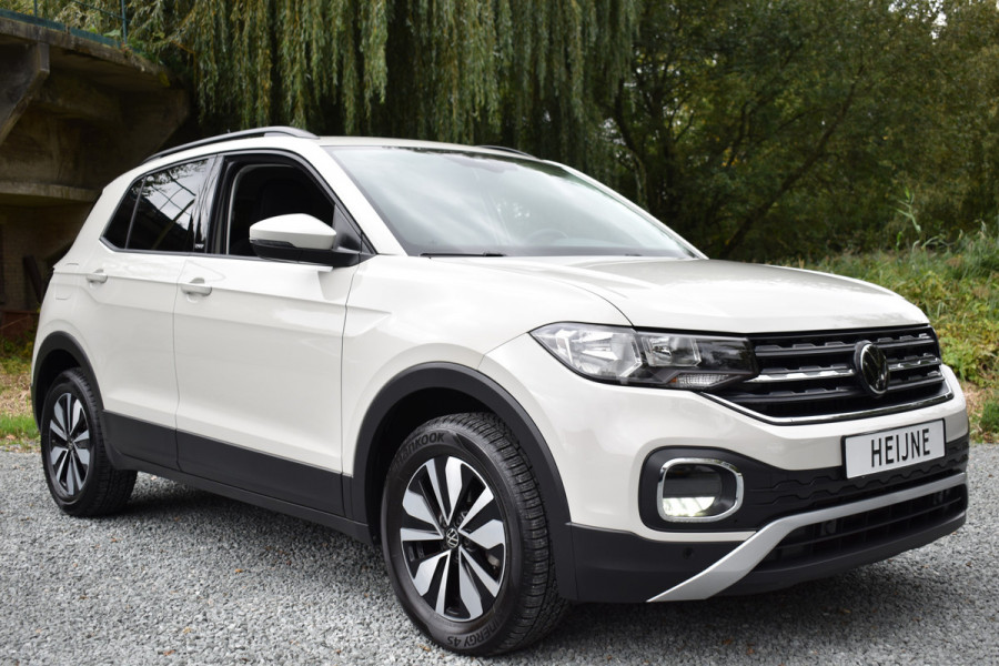 Volkswagen T-Cross TSI 110PK DSG STYLE NAVI/CARPLAY/PARKEERSENSOREN