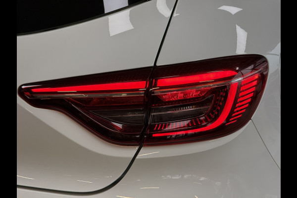 Renault Clio 1.0 TCe 90pk Techno | Navi | Camera | 16" | PDC V+A | Carplay | Renault Clio 1.0 TCe 90pk Techno | Navi | Camera | 16" | PDC V+A | Carplay |