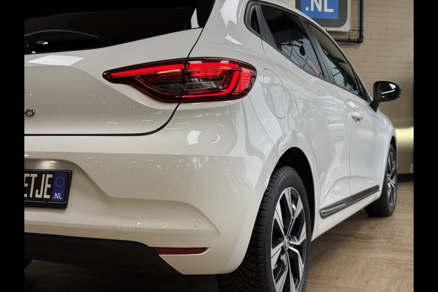 Renault Clio 1.0 TCe 90pk Techno | Navi | Camera | 16" | PDC V+A | Carplay | Renault Clio 1.0 TCe 90pk Techno | Navi | Camera | 16" | PDC V+A | Carplay |