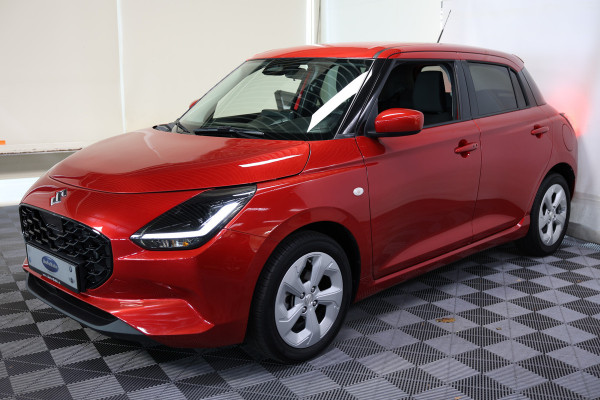 Suzuki Swift 1.2 Style Smart Hybrid AUT ACC CARPLAY CAMERA STOELVW KEYLS '24 Suzuki Swift 1.2 Style Smart Hybrid AUT ACC CARPLAY CAMERA STOELVW KEYLS '24