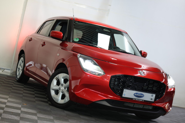 Suzuki Swift 1.2 Style Smart Hybrid AUT ACC CARPLAY CAMERA STOELVW KEYLS '24 Suzuki Swift 1.2 Style Smart Hybrid AUT ACC CARPLAY CAMERA STOELVW KEYLS '24