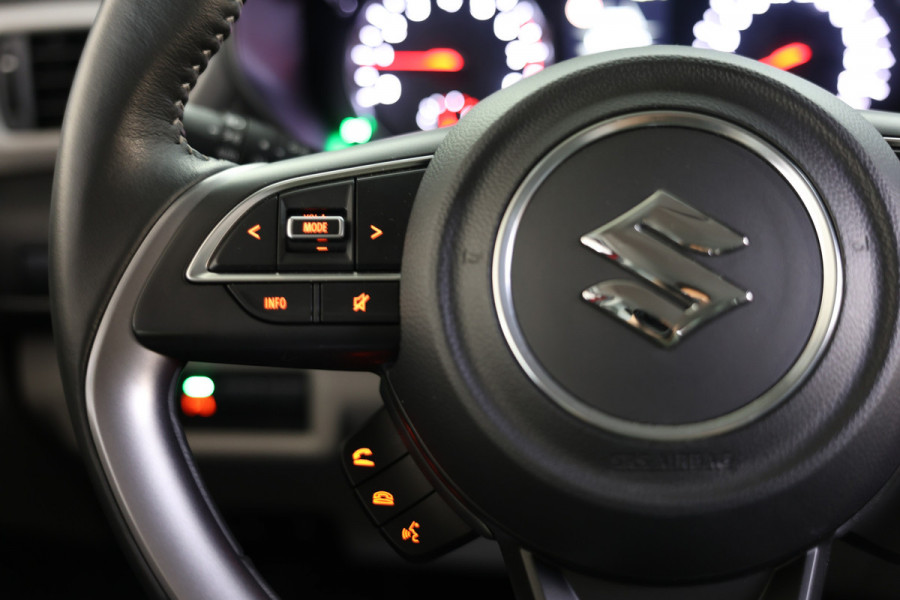 Suzuki Swift 1.2 Style Smart Hybrid AUT ACC CARPLAY CAMERA STOELVW KEYLS '24 Suzuki Swift 1.2 Style Smart Hybrid AUT ACC CARPLAY CAMERA STOELVW KEYLS '24