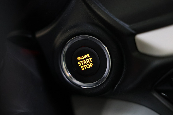 Suzuki Swift 1.2 Style Smart Hybrid AUT ACC CARPLAY CAMERA STOELVW KEYLS '24 Suzuki Swift 1.2 Style Smart Hybrid AUT ACC CARPLAY CAMERA STOELVW KEYLS '24