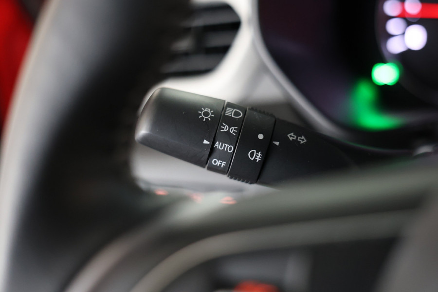 Suzuki Swift 1.2 Style Smart Hybrid AUT ACC CARPLAY CAMERA STOELVW KEYLS '24 Suzuki Swift 1.2 Style Smart Hybrid AUT ACC CARPLAY CAMERA STOELVW KEYLS '24