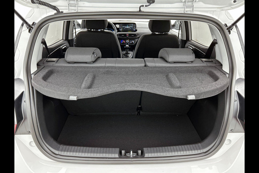 Hyundai i10 1.0 Comfort CAMERA | CARPLAY | CRUISE | 5jr GARANTIE Hyundai i10 1.0 Comfort CAMERA | CARPLAY | CRUISE | 5jr GARANTIE