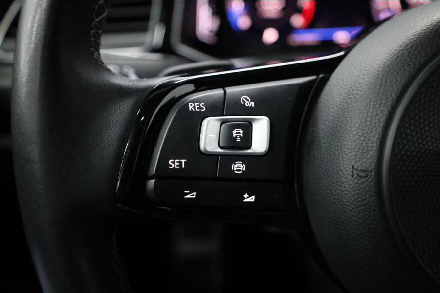 Volkswagen T-Roc 2.0 TSI 4Motion R 301+PK LED/VIRTUAL/PANO/BEATS/KEYLES/HALF LEER+S.VERWARMING/19"/LINE/CAM/ACC/12 MDN GARANTIE!