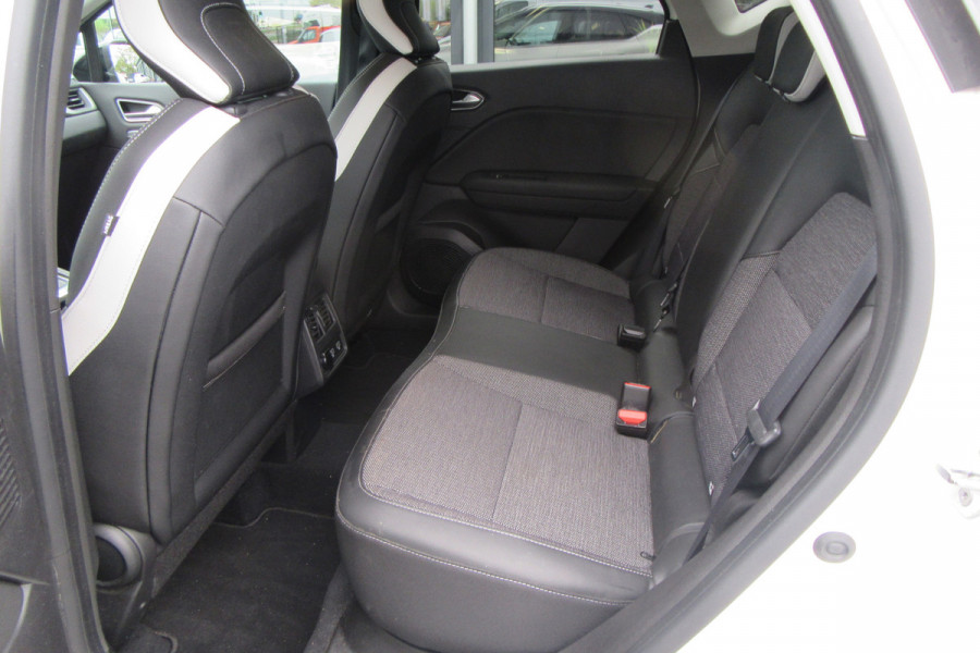 Renault Captur 1.3 TCe 130 Automaat Edition One, Camera, Trekhaak