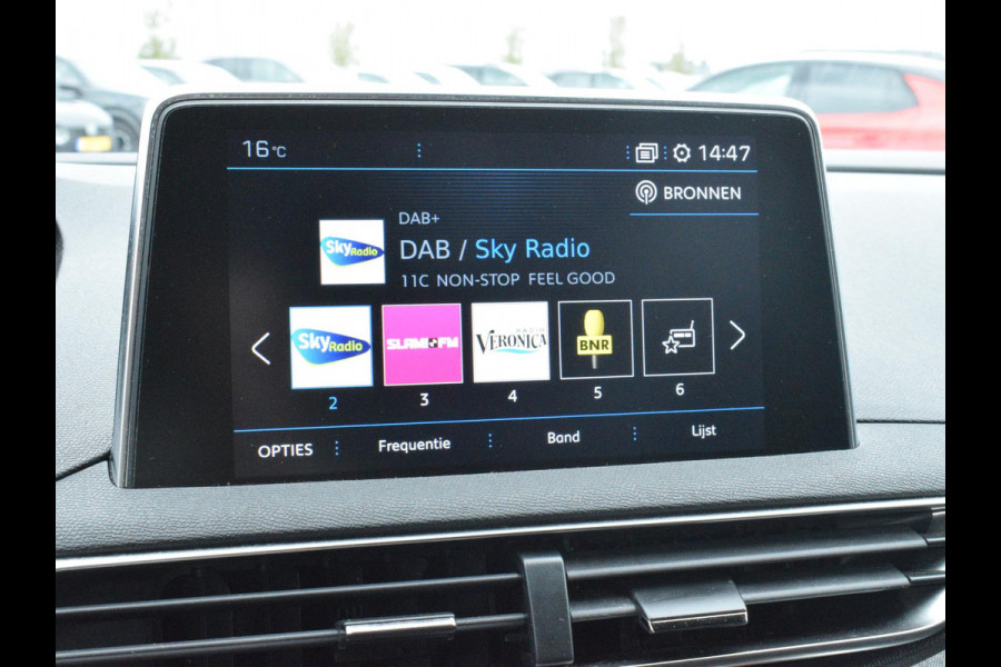 Peugeot 5008 1.2 PureTech GT-Line Avantage AUTOMAAT | LEREN BEKLEDING | ACHTERUITRIJCAMERA MET SENSOREN | NAVI & CARPLAY | E.C.C. | Peugeot 5008 1.2 PureTech GT-Line Avantage AUTOMAAT | LEREN BEKLEDING | ACHTERUITRIJCAMERA MET SENSOREN | NAVI & CARPLAY | E.C.C. |