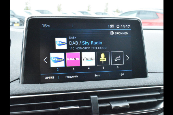 Peugeot 5008 1.2 PureTech GT-Line Avantage AUTOMAAT | LEREN BEKLEDING | ACHTERUITRIJCAMERA MET SENSOREN | NAVI & CARPLAY | E.C.C. | Peugeot 5008 1.2 PureTech GT-Line Avantage AUTOMAAT | LEREN BEKLEDING | ACHTERUITRIJCAMERA MET SENSOREN | NAVI & CARPLAY | E.C.C. |