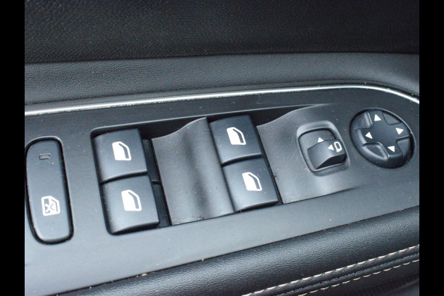 Peugeot 5008 1.2 PureTech GT-Line Avantage AUTOMAAT | LEREN BEKLEDING | ACHTERUITRIJCAMERA MET SENSOREN | NAVI & CARPLAY | E.C.C. | Peugeot 5008 1.2 PureTech GT-Line Avantage AUTOMAAT | LEREN BEKLEDING | ACHTERUITRIJCAMERA MET SENSOREN | NAVI & CARPLAY | E.C.C. |