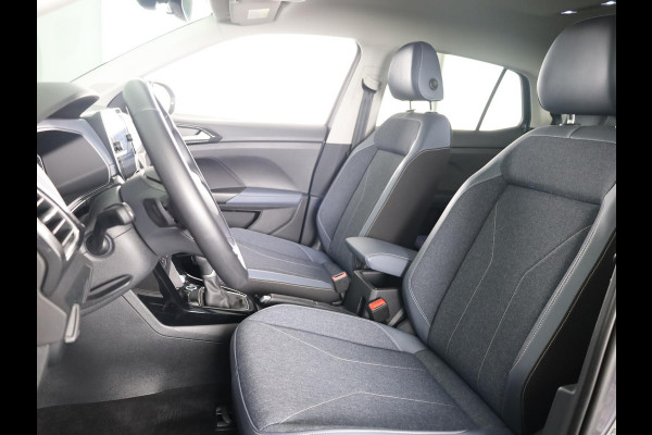 Volkswagen T-Cross 1.0 TSI Style 115 pk Automaat (DSG) | Navigatie | Parkeersensoren | Autom. airco | Matrix LED koplampen | Stoelverwarming |