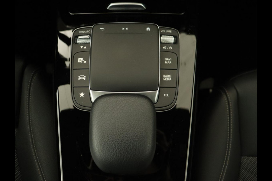 Mercedes-Benz CLA-Klasse Shooting Brake 180 Business Line | Half Leder | 1e eigenaar | Stoelverwarming | Cruise Control | Navigatie | Camera | Widescreen