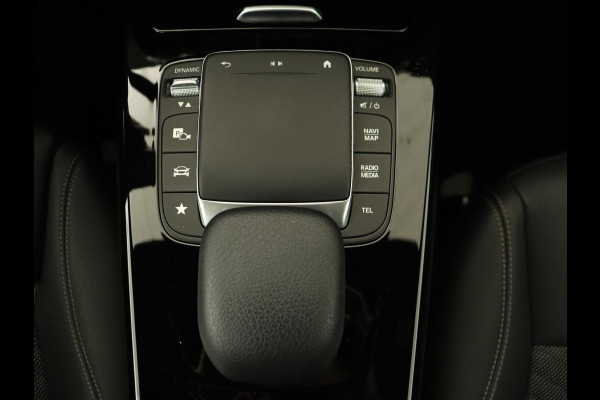 Mercedes-Benz CLA-Klasse Shooting Brake 180 Business Line | Half Leder | 1e eigenaar | Stoelverwarming | Cruise Control | Navigatie | Camera | Widescreen
