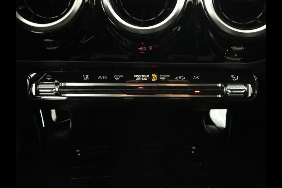 Mercedes-Benz CLA-Klasse Shooting Brake 180 Business Line | Half Leder | 1e eigenaar | Stoelverwarming | Cruise Control | Navigatie | Camera | Widescreen