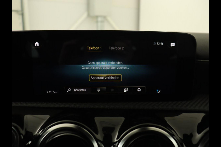 Mercedes-Benz CLA-Klasse Shooting Brake 180 Business Line | Half Leder | 1e eigenaar | Stoelverwarming | Cruise Control | Navigatie | Camera | Widescreen