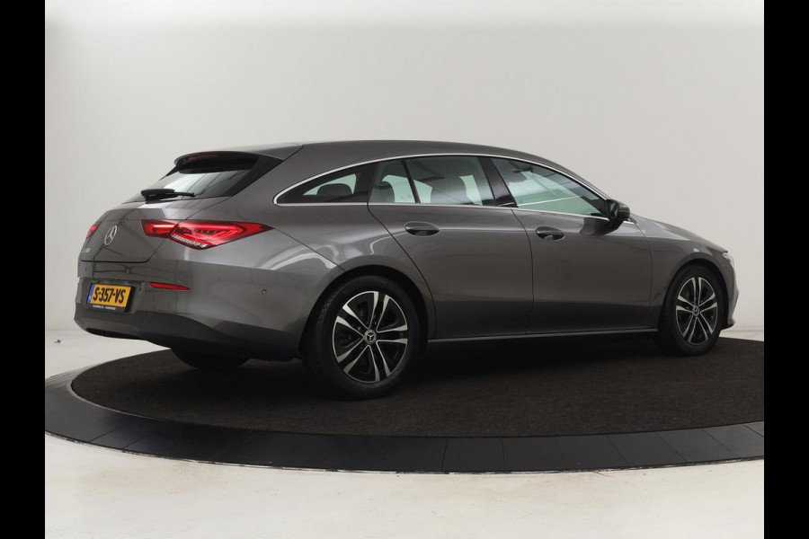 Mercedes-Benz CLA-Klasse Shooting Brake 180 Business Line | Half Leder | 1e eigenaar | Stoelverwarming | Cruise Control | Navigatie | Camera | Widescreen