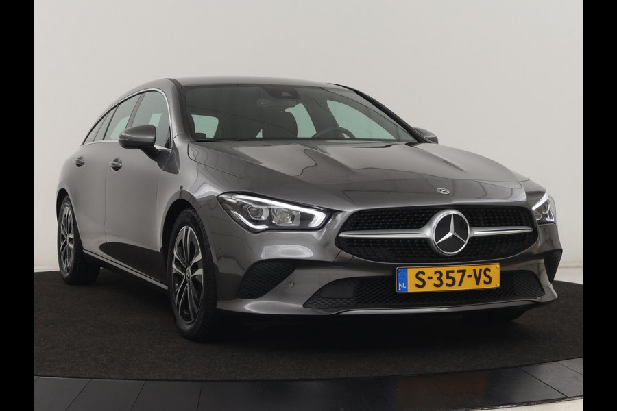 Mercedes-Benz CLA-Klasse Shooting Brake 180 Business Line | Half Leder | 1e eigenaar | Stoelverwarming | Cruise Control | Navigatie | Camera | Widescreen