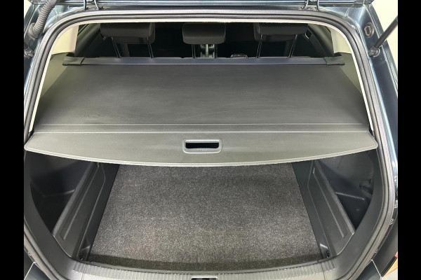 Škoda Fabia Occasion | Grijs | Tweedehands Skoda Fabia | Airco | Stoelverwarming | Getinte ruiten | Bluetoothradio Škoda Fabia Occasion | Grijs | Tweedehands Skoda Fabia | Airco | Stoelverwarming | Getinte ruiten | Bluetoothradio