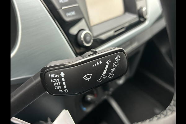 Škoda Fabia Occasion | Grijs | Tweedehands Skoda Fabia | Airco | Stoelverwarming | Getinte ruiten | Bluetoothradio Škoda Fabia Occasion | Grijs | Tweedehands Skoda Fabia | Airco | Stoelverwarming | Getinte ruiten | Bluetoothradio