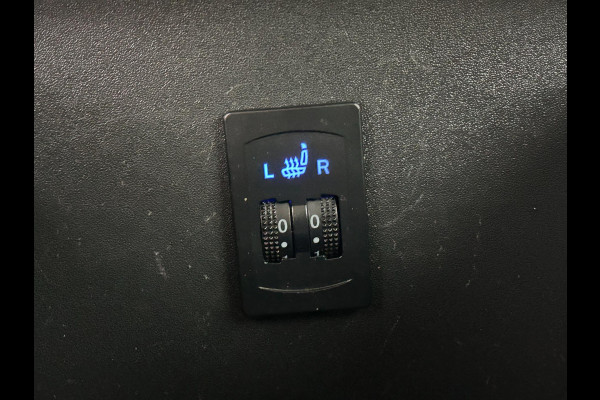 Škoda Fabia Occasion | Grijs | Tweedehands Skoda Fabia | Airco | Stoelverwarming | Getinte ruiten | Bluetoothradio Škoda Fabia Occasion | Grijs | Tweedehands Skoda Fabia | Airco | Stoelverwarming | Getinte ruiten | Bluetoothradio