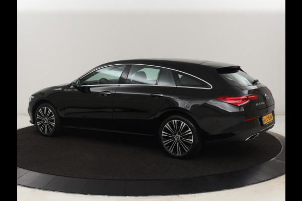 Mercedes-Benz CLA-Klasse Shooting Brake 250 e AMG Line | Half Leder | Carplay | Stoelverwarming | Camera | LED | Navigatie | Adaptive Cruise