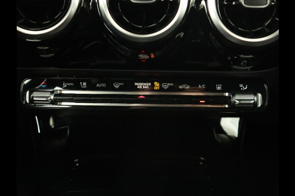 Mercedes-Benz CLA-Klasse Shooting Brake 250 e AMG Line | Half Leder | Carplay | Stoelverwarming | Camera | LED | Navigatie | Adaptive Cruise
