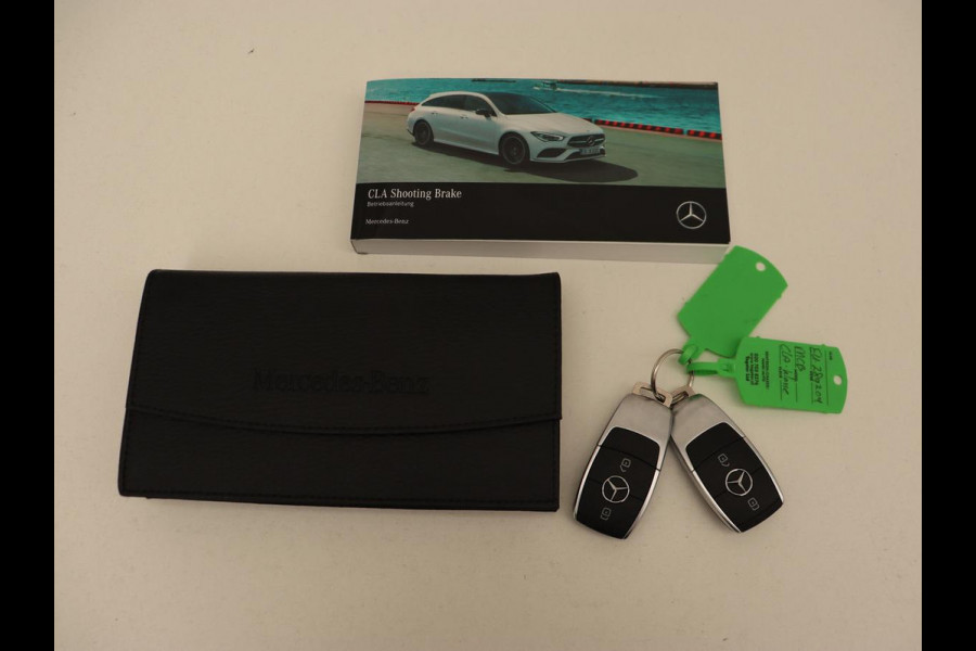 Mercedes-Benz CLA-Klasse Shooting Brake 250 e AMG Line | Half Leder | Carplay | Stoelverwarming | Camera | LED | Navigatie | Adaptive Cruise