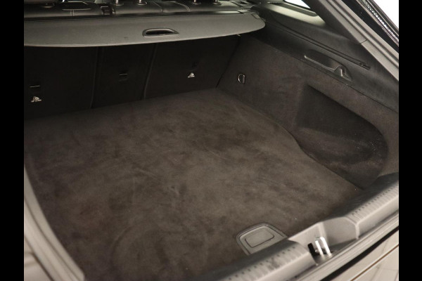 Mercedes-Benz CLA-Klasse Shooting Brake 250 e AMG Line | Half Leder | Carplay | Stoelverwarming | Camera | LED | Navigatie | Adaptive Cruise