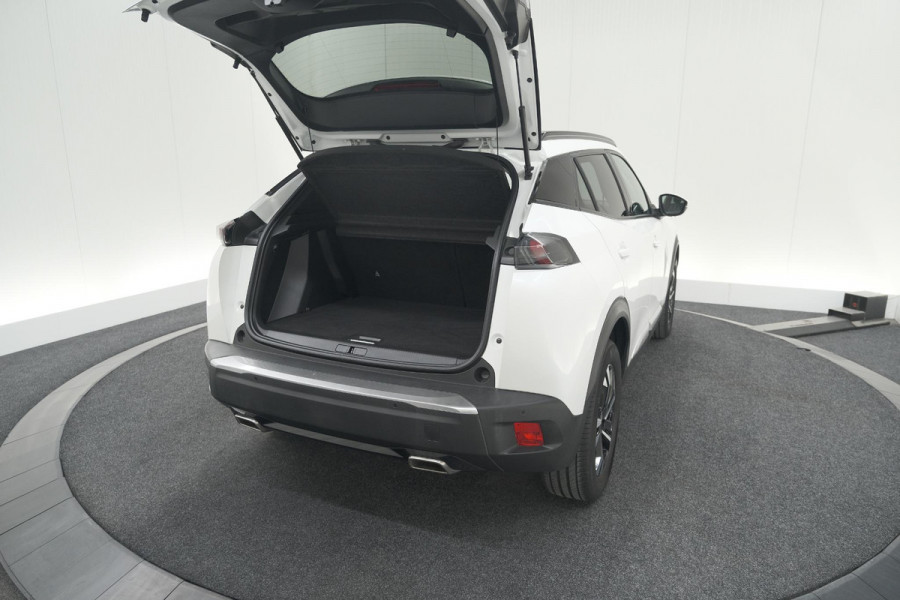 Peugeot 2008 PureTech 130 Allure | Camera | Adaptieve Cruise Control | Stoelverwarming Peugeot 2008 PureTech 130 Allure | Camera | Adaptieve Cruise Control | Stoelverwarming