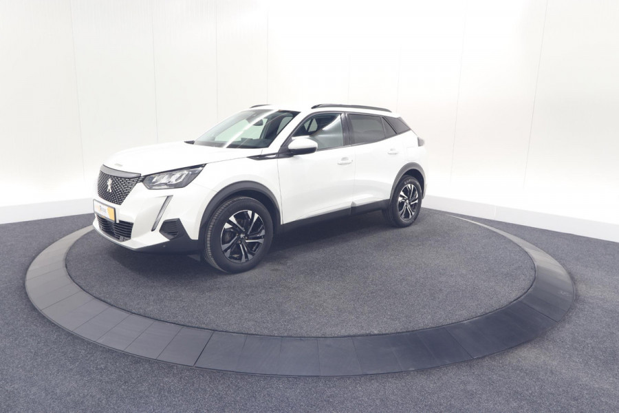 Peugeot 2008 PureTech 130 Allure | Camera | Adaptieve Cruise Control | Stoelverwarming Peugeot 2008 PureTech 130 Allure | Camera | Adaptieve Cruise Control | Stoelverwarming