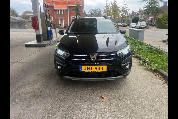 Dacia Sandero 1.0 TCe 90 Comfort AUTOMAAT-CARPLAY-CRUISE-PDC Dacia Sandero 1.0 TCe 90 Comfort AUTOMAAT-CARPLAY-CRUISE-PDC